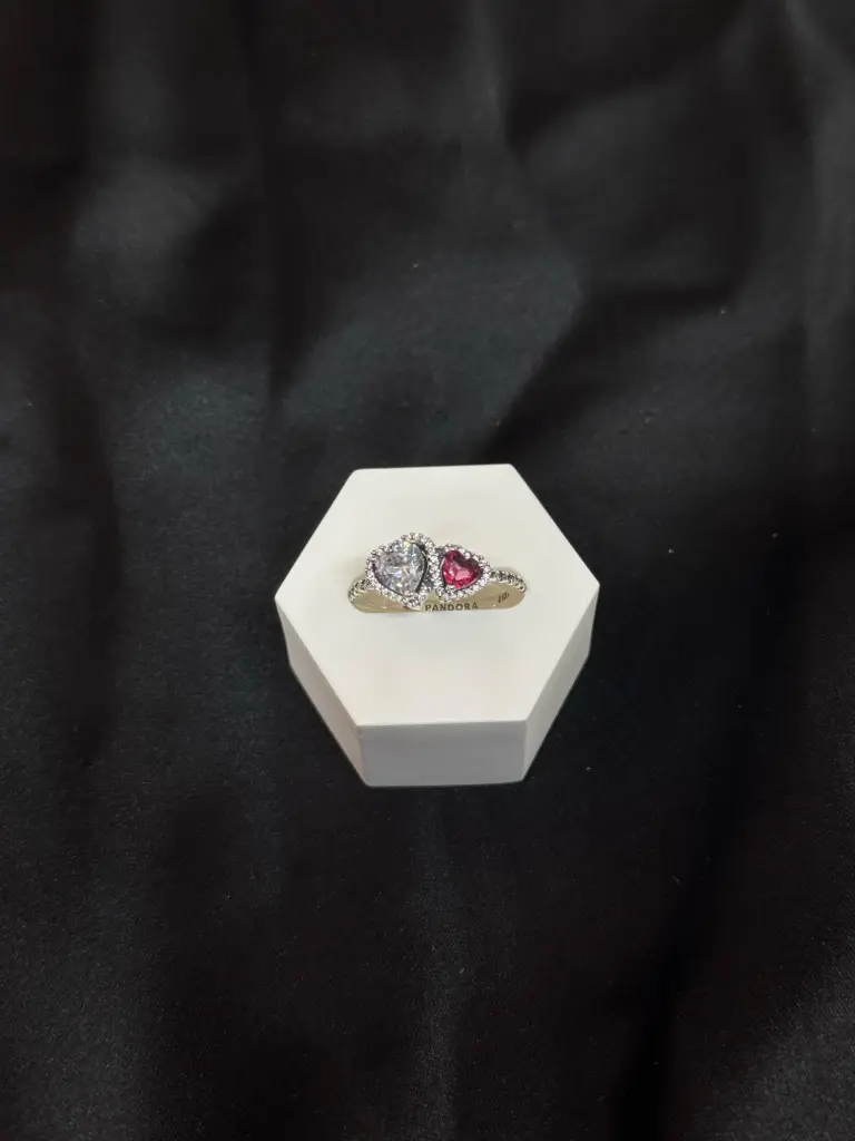 Anillo Pandora Dos Corazones 